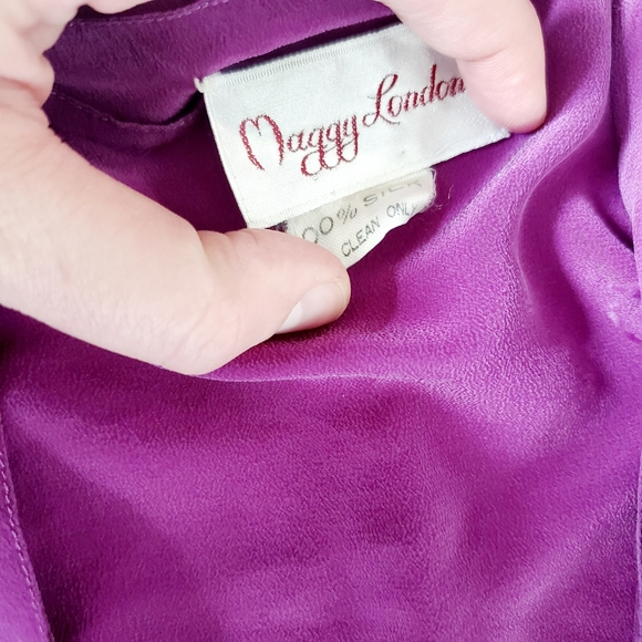 Vintage Maggy London 100% Silk Kimono - Picture 3 of 6